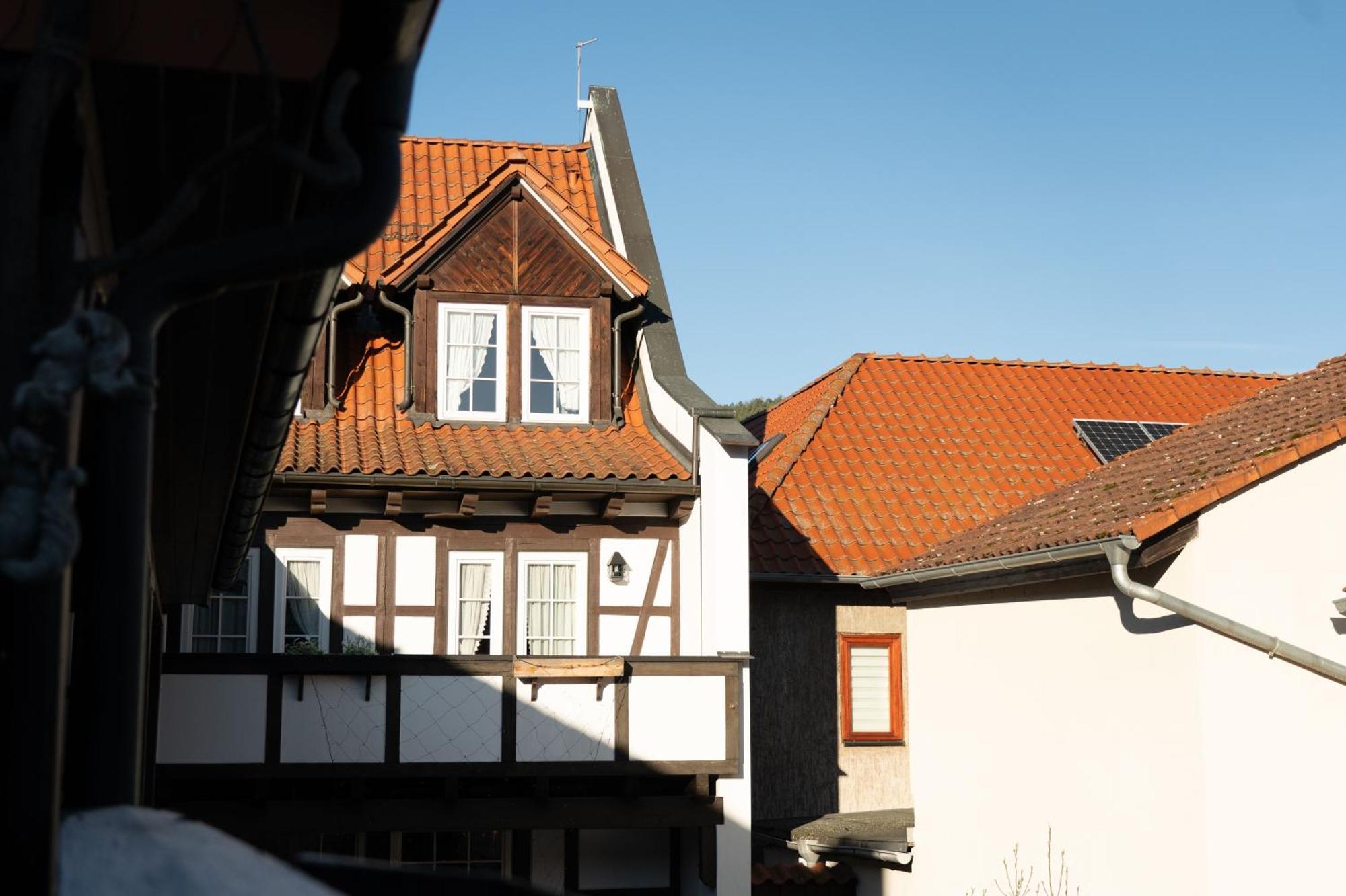 Landhotel&Restaurant Kains Hof Uhlstädt Exterior foto